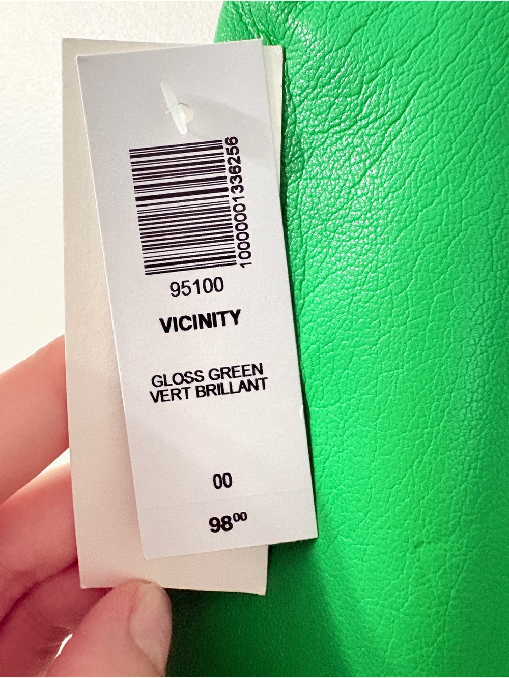 NWT ARITZIA BABATON Vicinity Kelly Green Faux Leather Wrap Mini Skirt 00 Chic - Picture 3 of 4